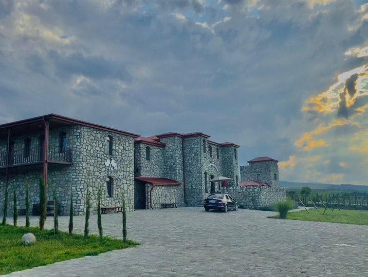 Hotel in Tiflis, Georgien, 4 000 m2 - Foto 1