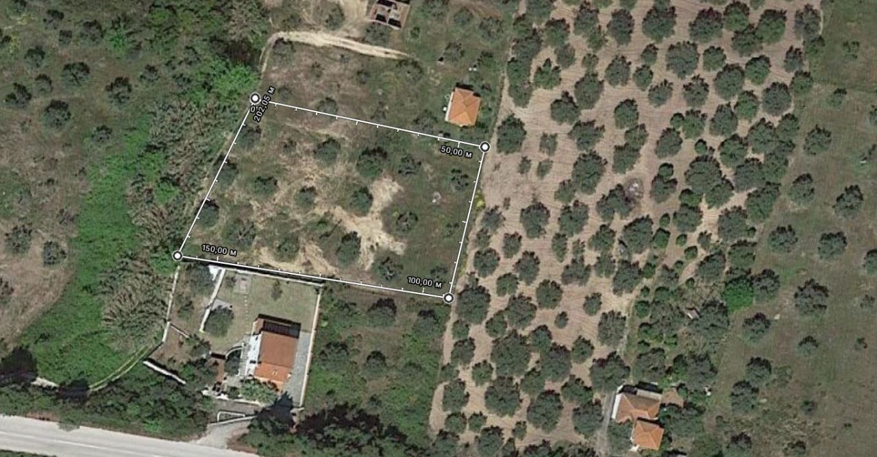 Land in Sithonia, Greece, 2 500 sq.m - picture 1
