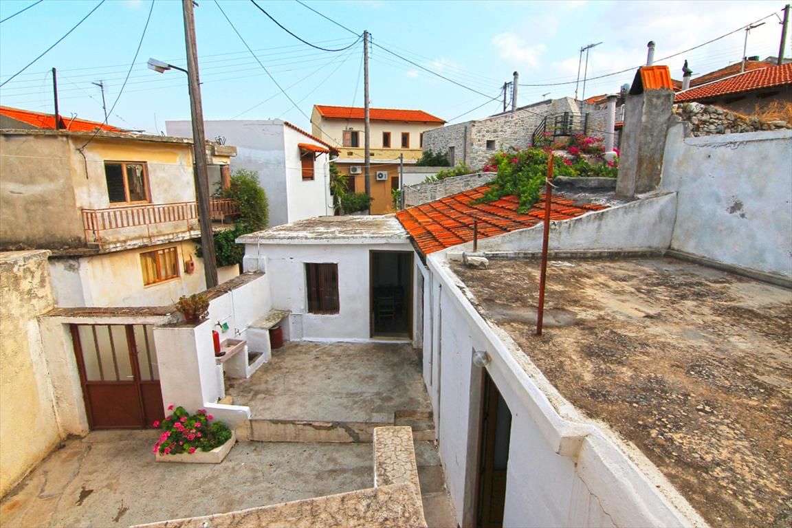 Haus in Ligaria, Griechenland, 250 m2 - Foto 1