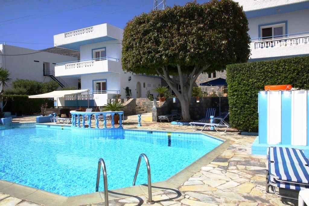 Hotel en Hersonissos, Grecia, 930 m2 - imagen 1
