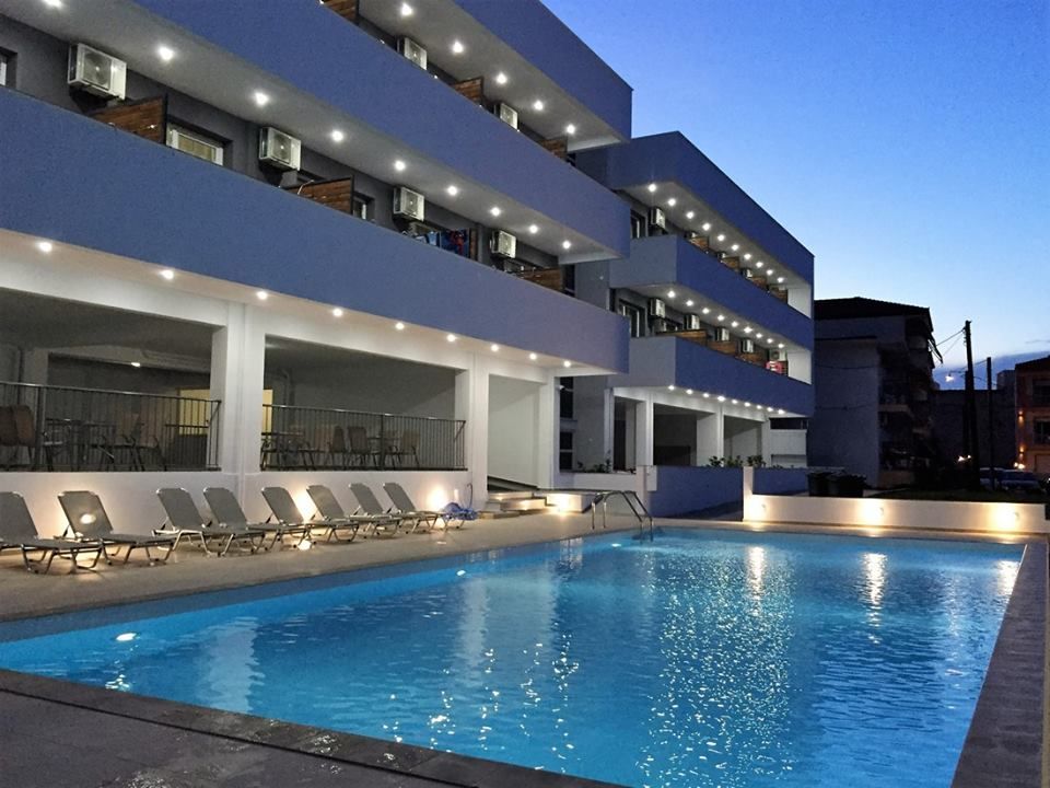 Hotel in Pieria, Griechenland, 1 286 m2 - Foto 1