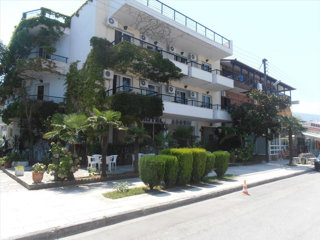 Hotel en Pieria, Grecia, 480 m2 - imagen 1
