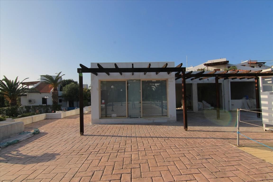 Commercial property in Sithonia, Greece, 182 sq.m - picture 1