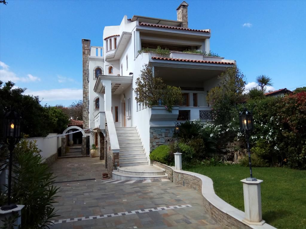 Haus in Attika, Griechenland, 240 m2 - Foto 1