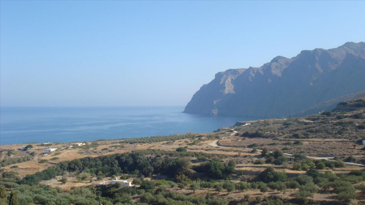 Terrain à Lassíthi, Grèce, 1 438 m2 - image 1