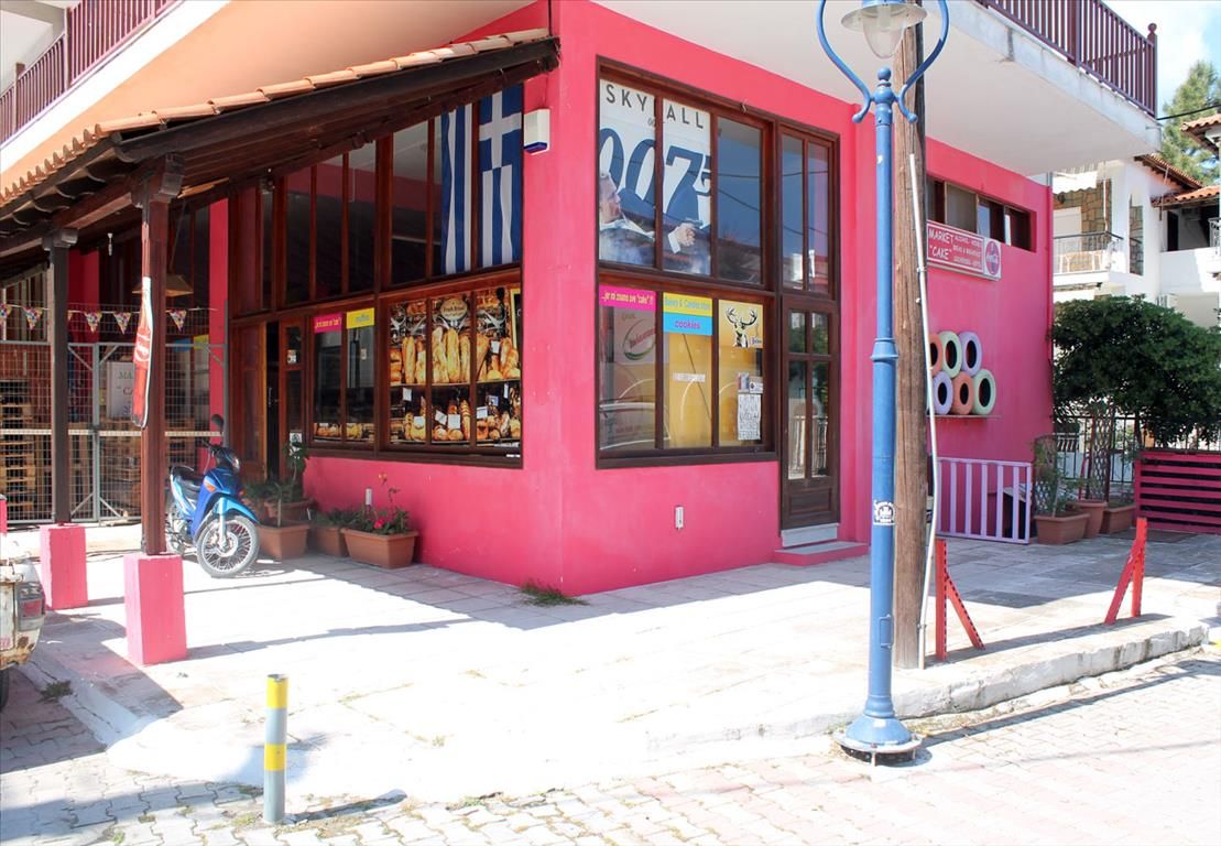 Commercial property in Kassandra, Greece, 360 sq.m - picture 1