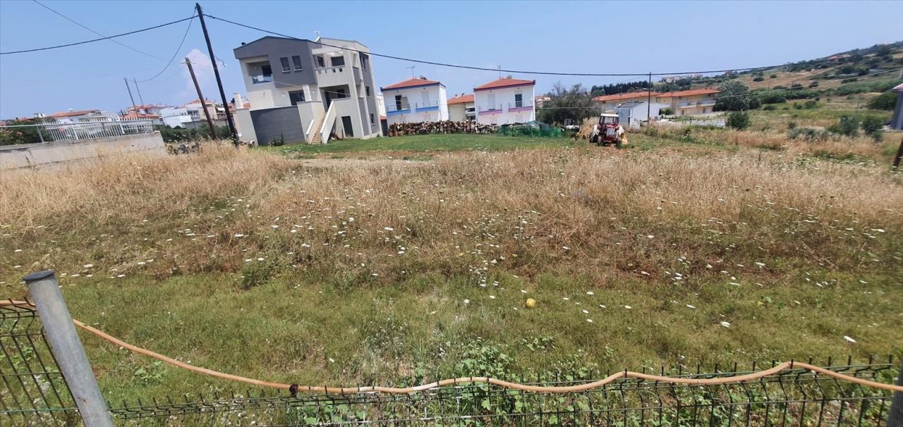 Land in Kassandra, Greece, 660 sq.m - picture 1