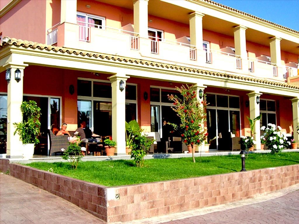 Hotel in Corfu, Greece, 1 900 sq.m - picture 1