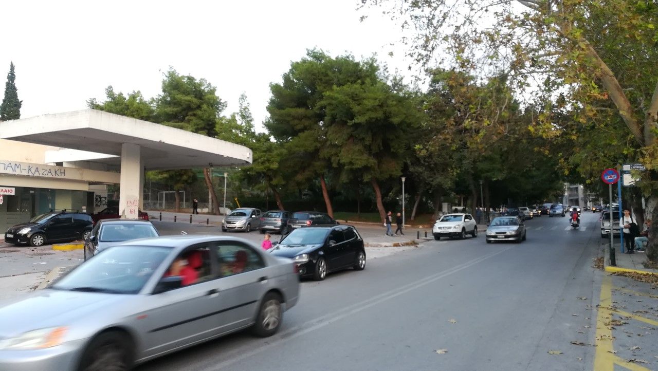 Commercial property in Athens, Greece, 1 585 sq.m - picture 1