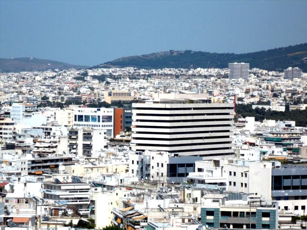 Commercial property in Athens, Greece, 451 sq.m - picture 1