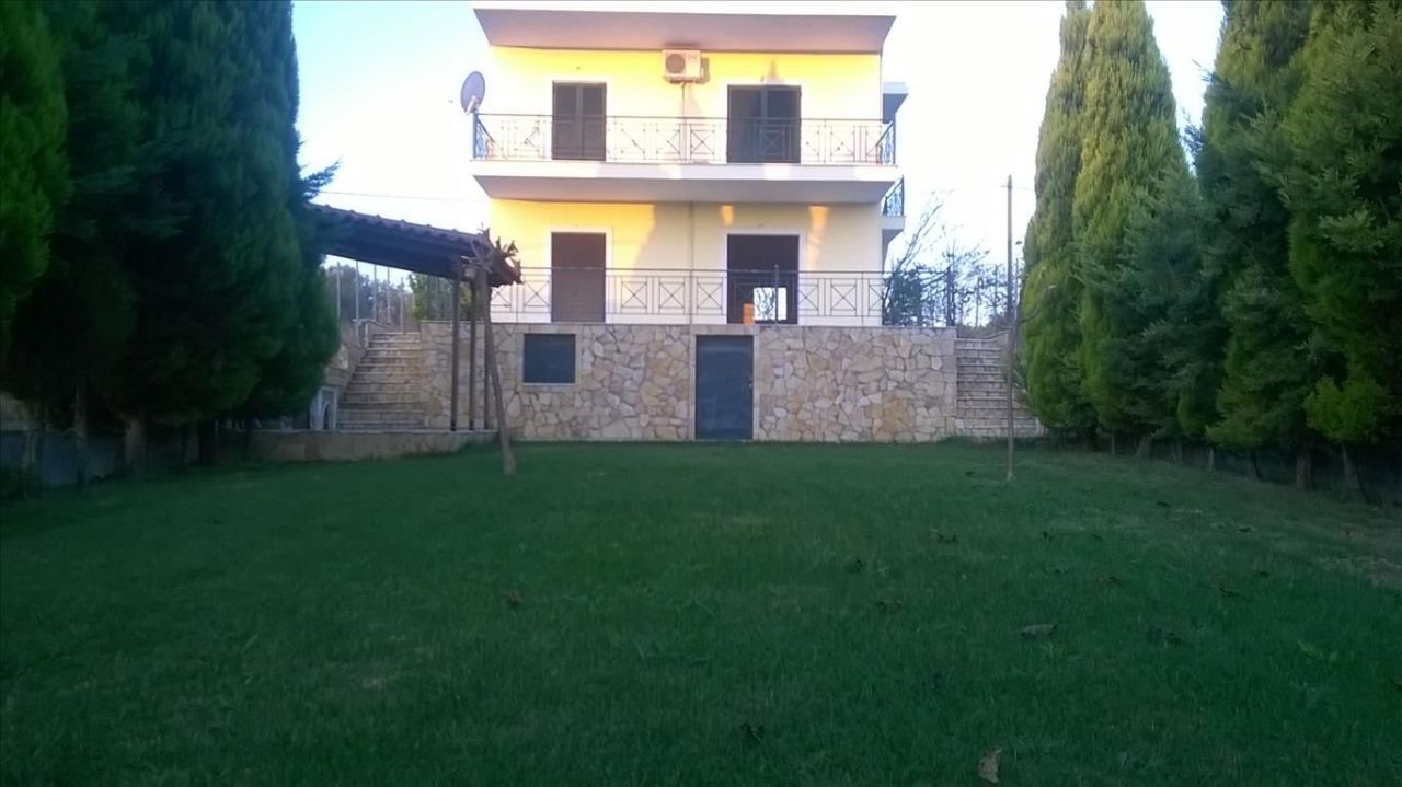 House in Attica, Greece, 140 sq.m - picture 1
