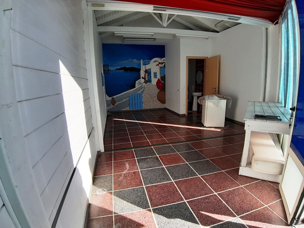 Commercial property in Anissaras, Greece, 40 sq.m - picture 1