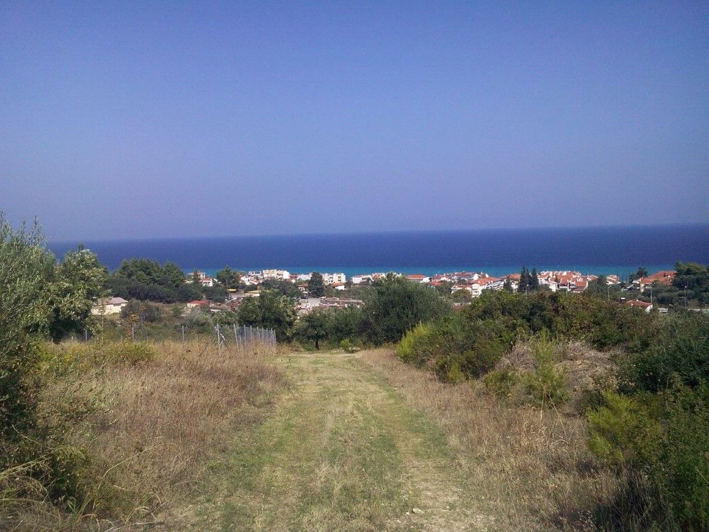 Land in Kassandra, Greece, 629 sq.m - picture 1
