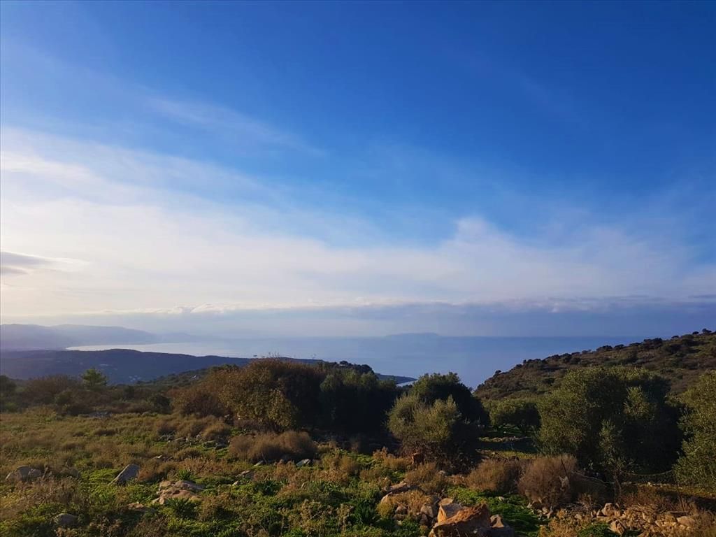 Land in Milatos, Greece, 439 sq.m - picture 1