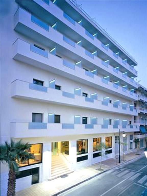 Hotel in Loutraki, Greece, 2 220 sq.m - picture 1