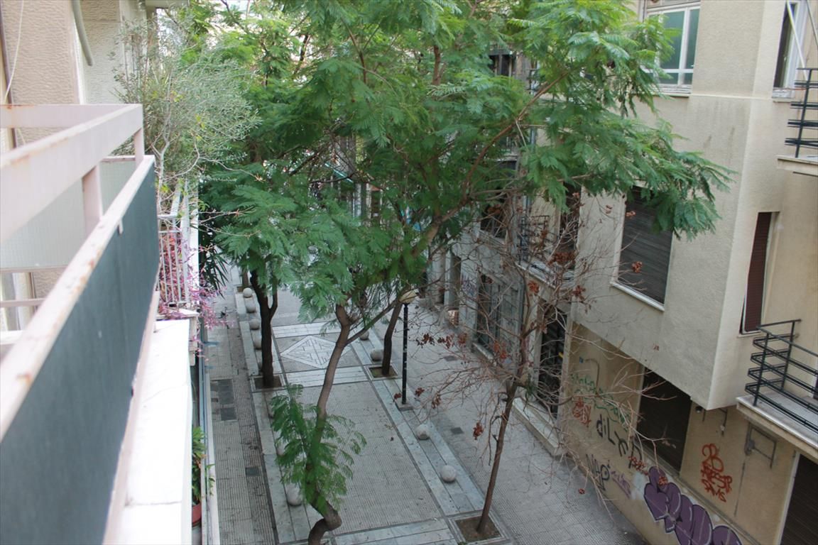 Flat in Athens, Greece, 77 sq.m - picture 1