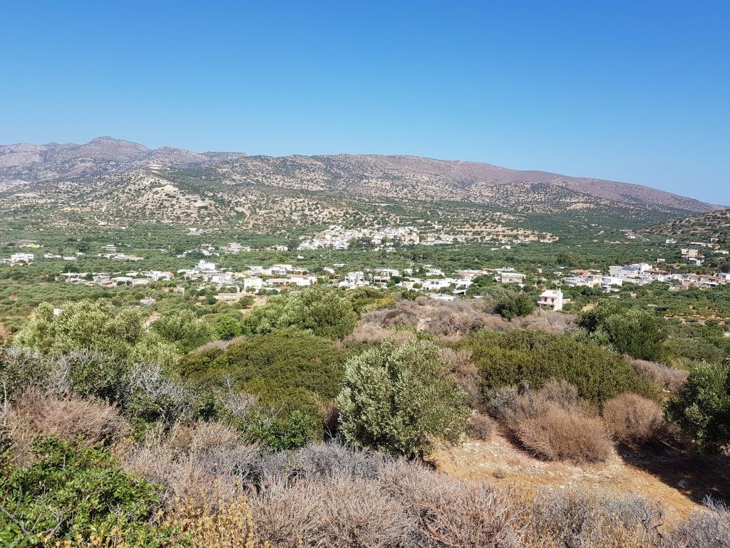 Land in Ierapetra, Greece, 10 964 sq.m - picture 1
