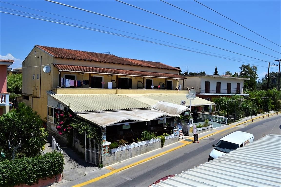Commercial property in Corfu, Greece, 400 sq.m - picture 1