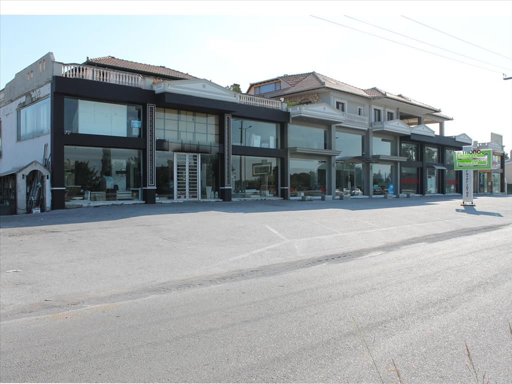 Commercial property in Pieria, Greece, 2 000 sq.m - picture 1