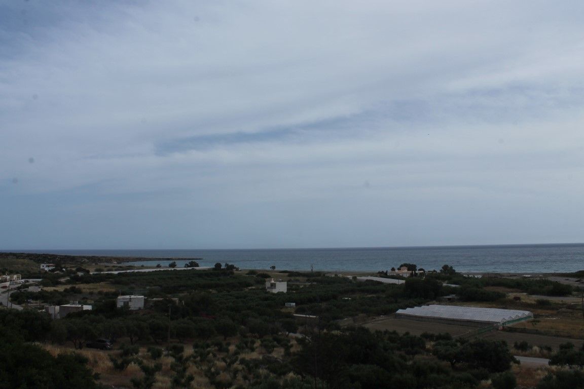 Land in Ierapetra, Greece, 1 000 sq.m - picture 1