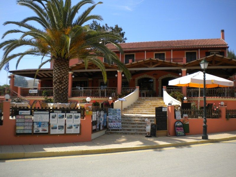 Commercial property in Corfu, Greece, 400 sq.m - picture 1