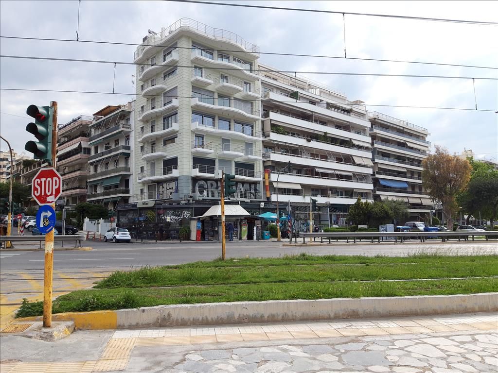 Commercial property in Athens, Greece, 320 sq.m - picture 1