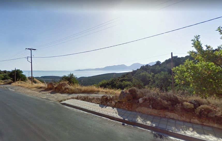 Land in Lasithi, Greece, 2 445 sq.m - picture 1