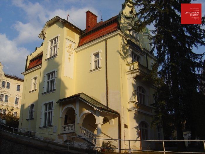 Hôtel à Marianske Lazne, Tchèque, 614 m2 - image 1