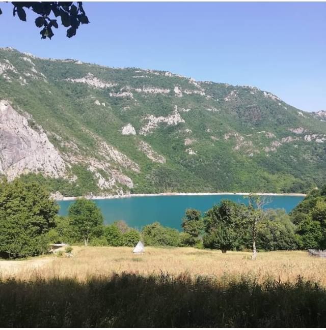 Land by lake Piva, Montenegro, 22 000 sq.m - picture 1
