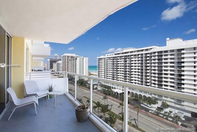 Apartamento en Miami, Estados Unidos, 111 m2 - imagen 1