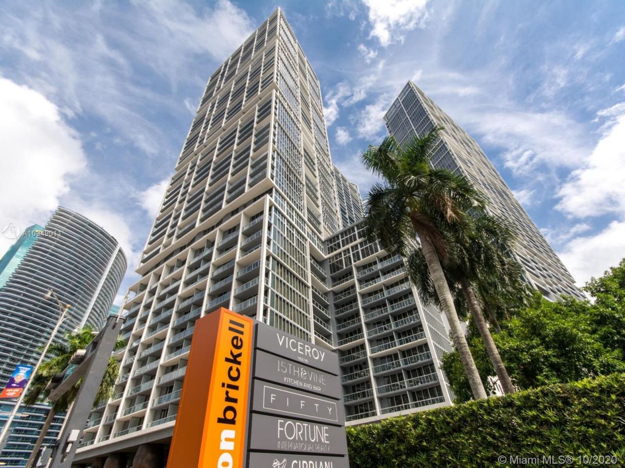 Apartamento en Miami, Estados Unidos, 136 m2 - imagen 1