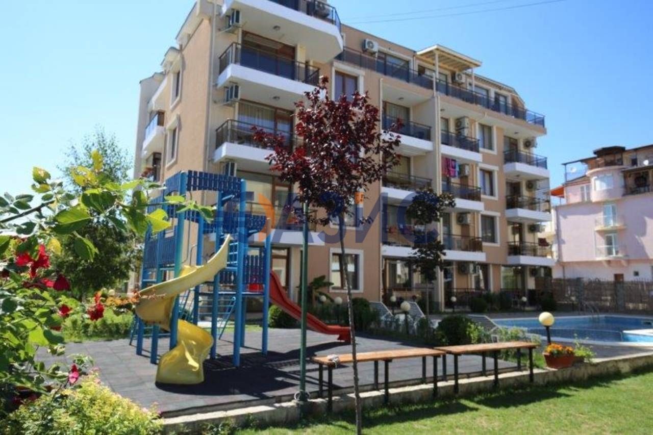 Apartment in Ravda, Bulgaria, 54 sq.m - picture 1