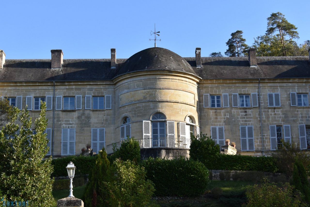 Maison en Dordogne, France - image 1