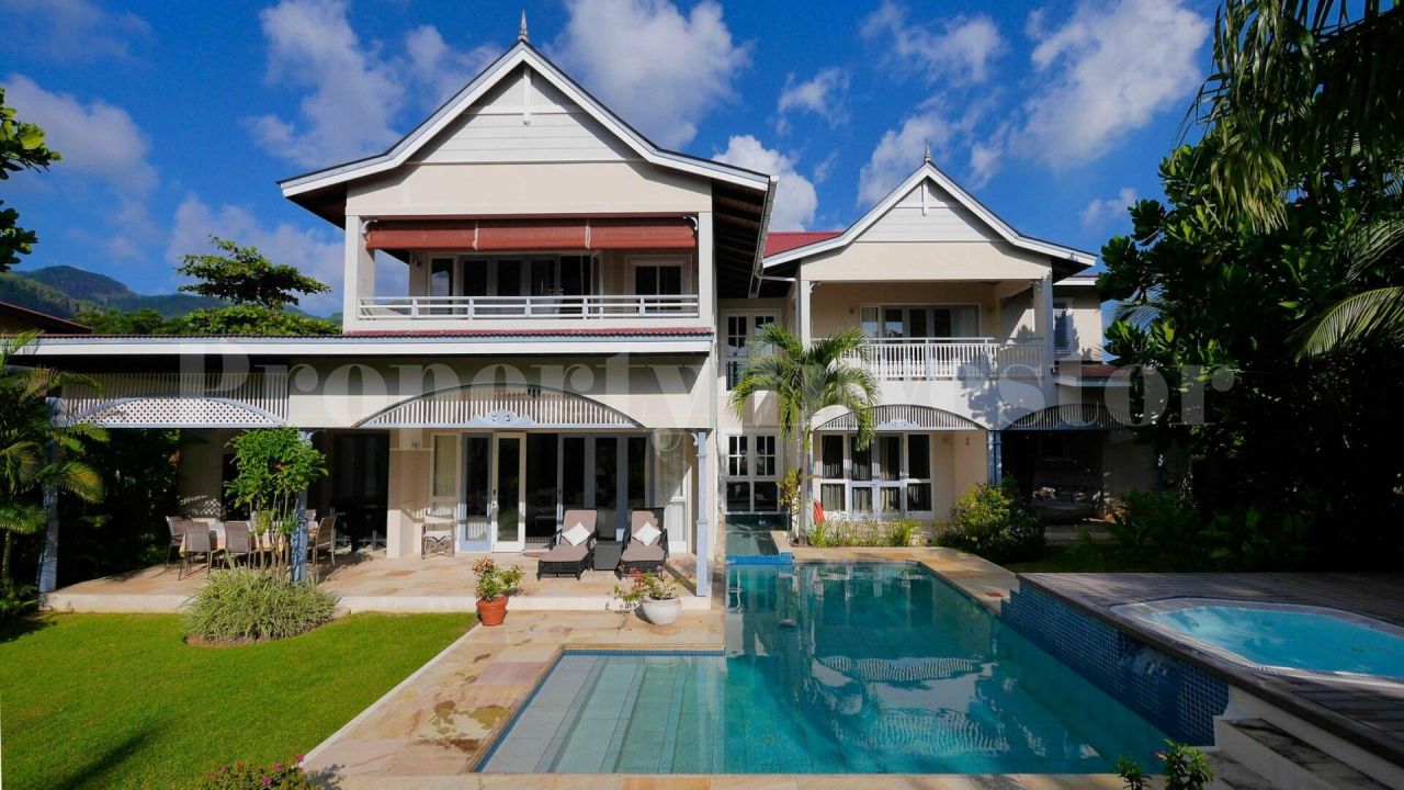 Villa on Eden, Seychelles, 500 sq.m - picture 1