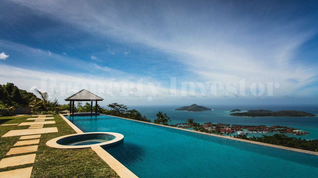 Villa on Mahe, Seychelles, 2 800 sq.m - picture 1