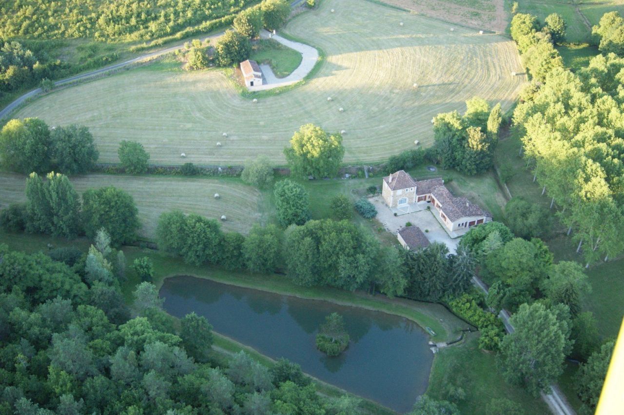 Maison en Dordogne, France - image 1