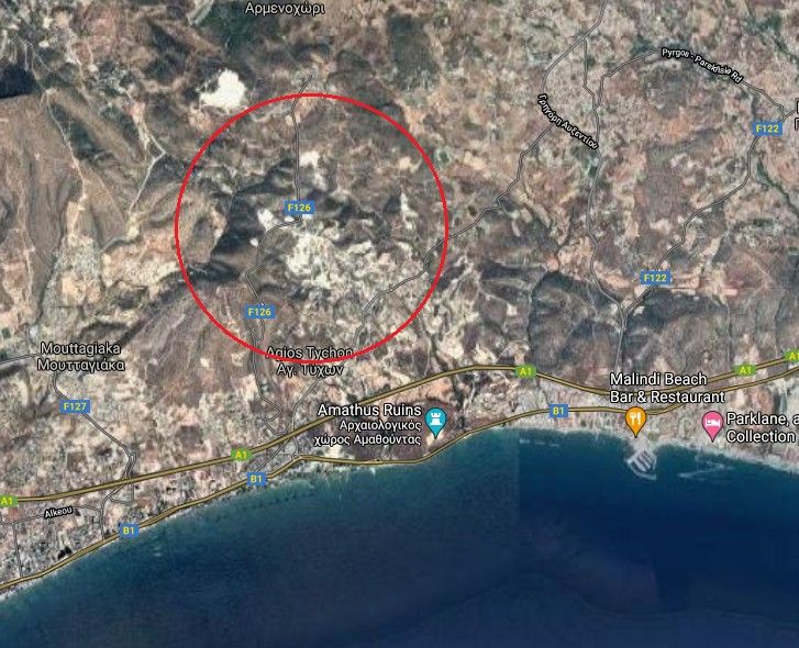 Terreno en Limasol, Chipre, 4 536 m2 - imagen 1