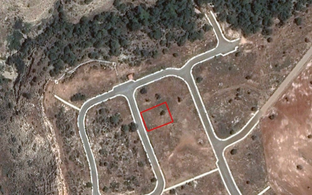 Land in Limassol, Cyprus, 889 sq.m - picture 1