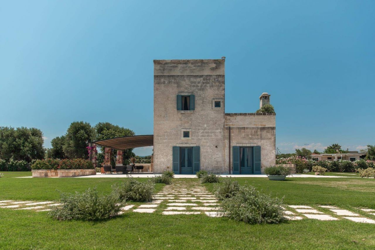House in Fasano, Italy, 150 sq.m - picture 1