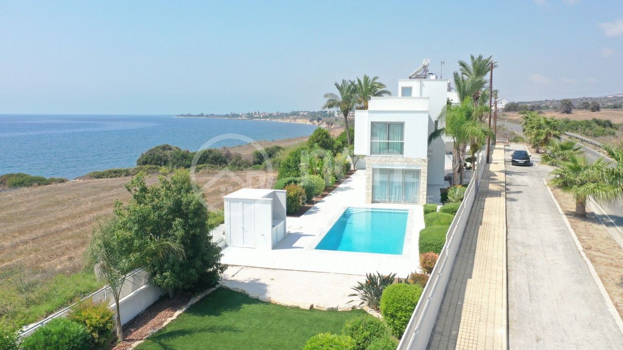 Haus in Larnaka, Zypern, 160 m2 - Foto 1
