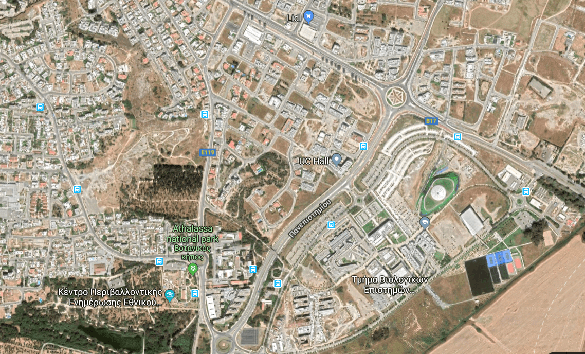 Land in Nicosia, Cyprus, 737 sq.m - picture 1