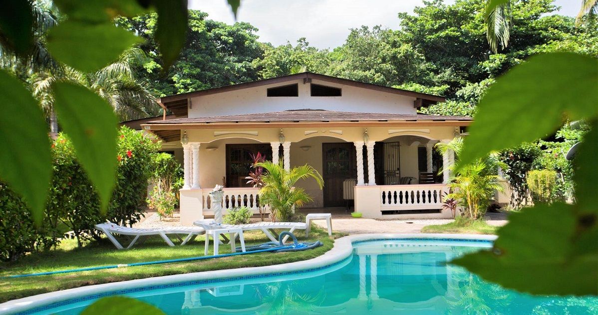 House in Samana, Dominican Republic, 170 sq.m - picture 1