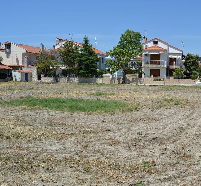 Land in Kassandra, Greece, 2 077 sq.m - picture 1