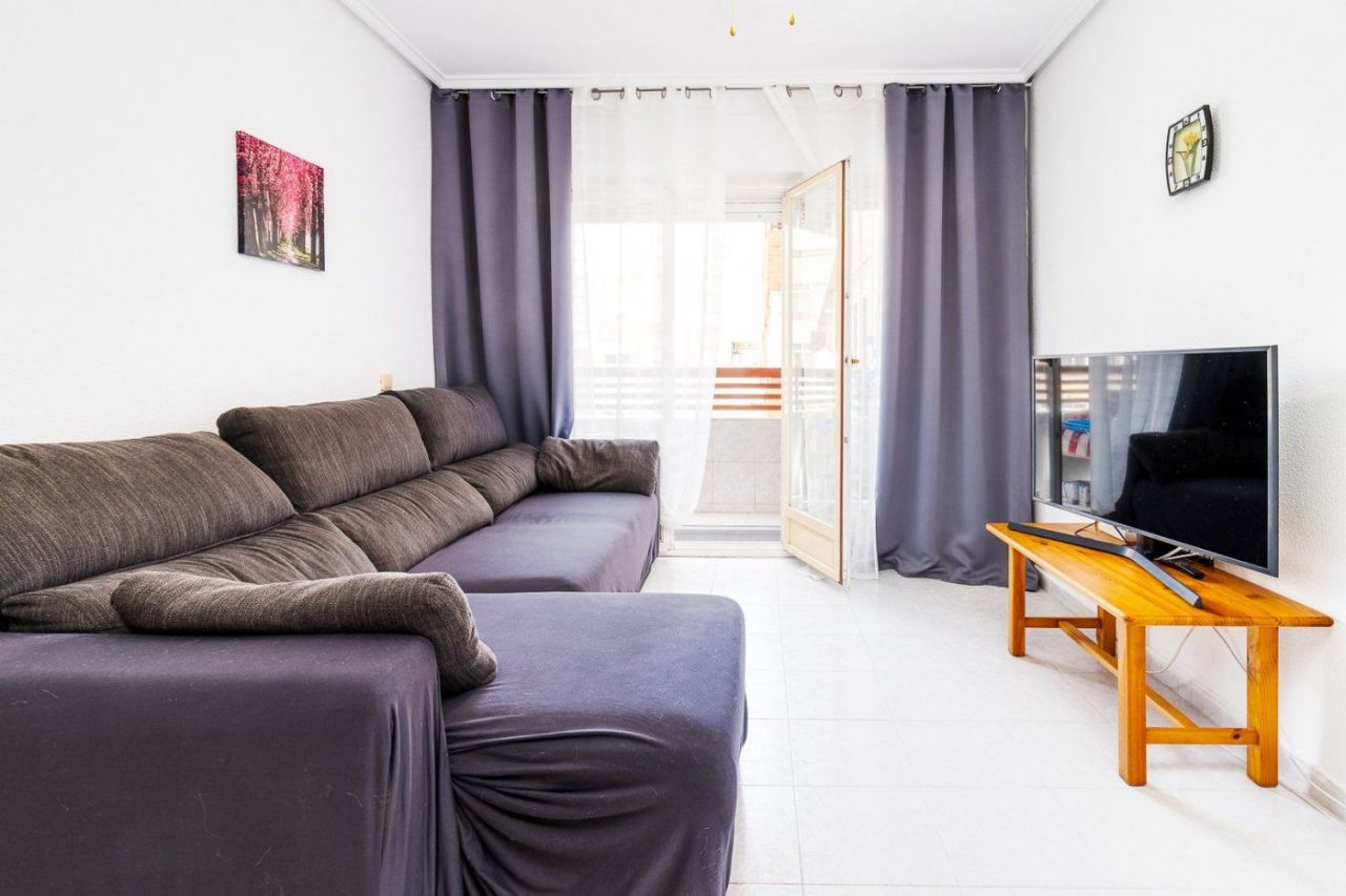 Appartement à Torrevieja, Espagne, 61 m2 - image 1
