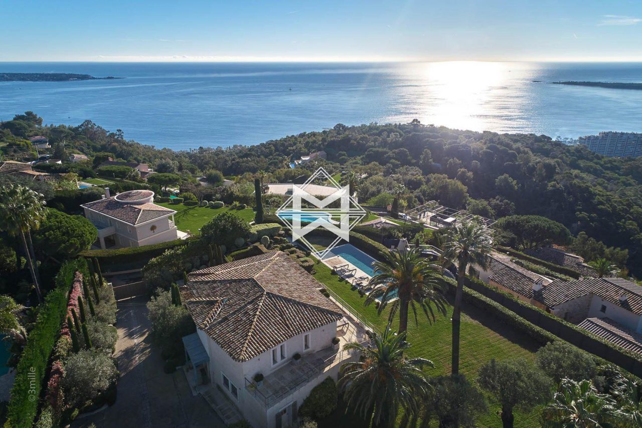 Villa in Cannes, Frankreich, 370 m2 - Foto 1