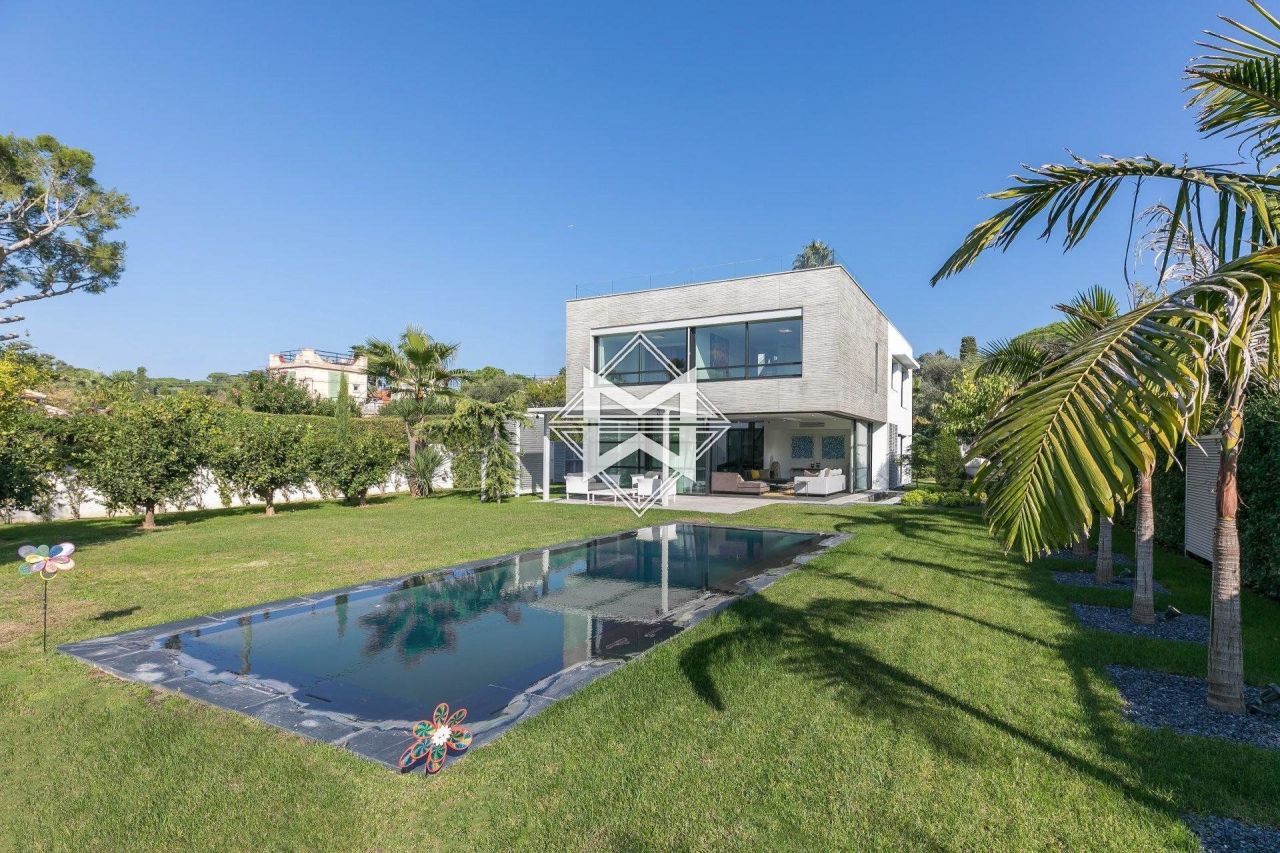 Villa in Cap d'Antibes, Frankreich, 325 m2 - Foto 1