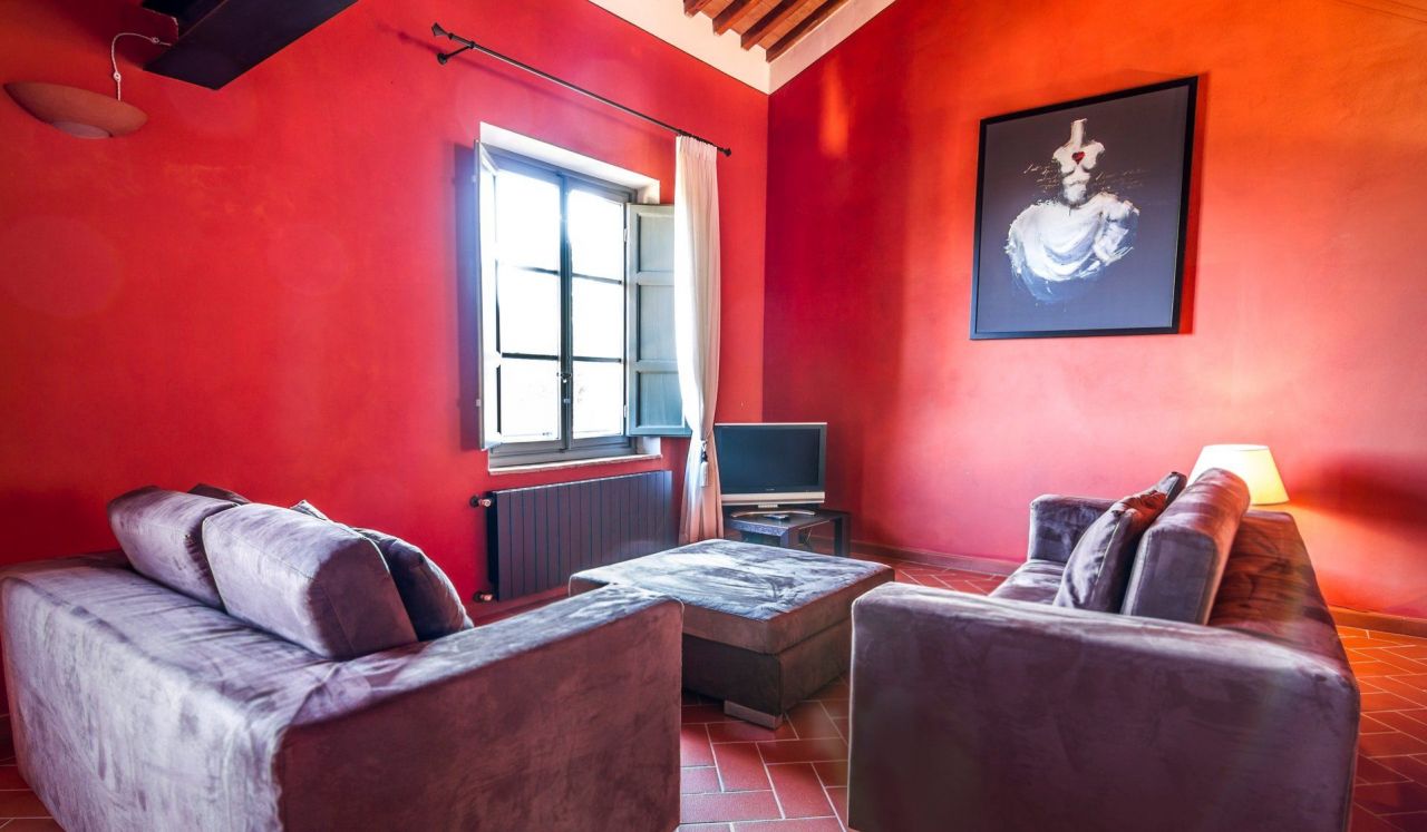 Flat in Lucca, Italy, 124 sq.m - picture 1