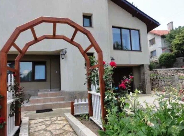 House in Vinitsa, Bulgaria, 240 sq.m - picture 1