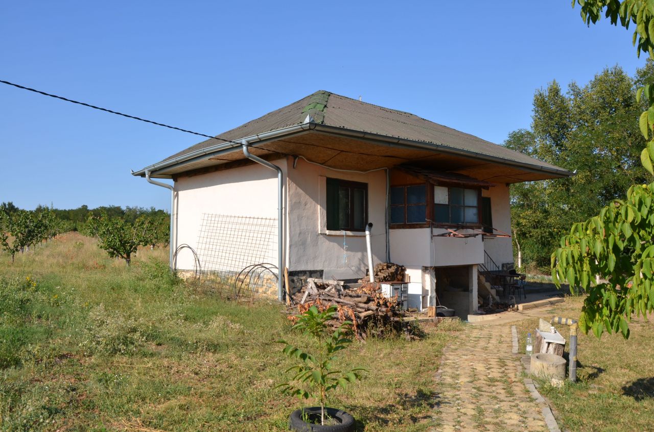 Casa en Kragujevac, Serbia, 400 m2 - imagen 1