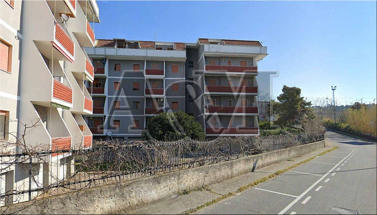 Apartamento en Scalea, Italia, 55 m2 - imagen 1